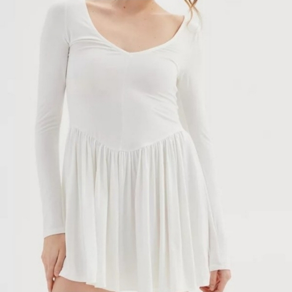 NWOT Urban Outfitters UO Tara Long Sleeve Drop Waist Mini Dress Small White - Picture 1 of 5